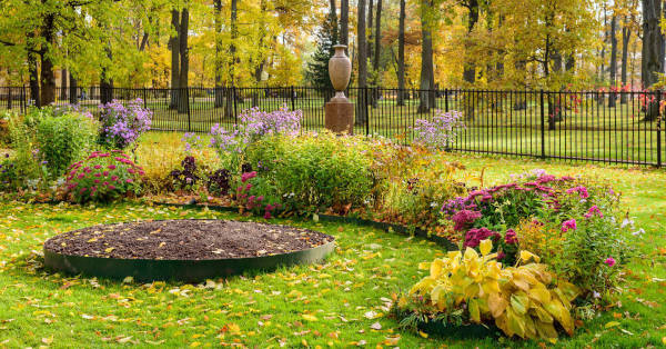 Fall winter landscaping services